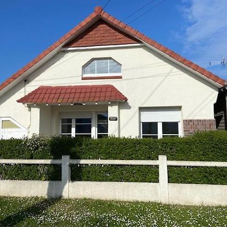 Maison De Vacances Pour 8 Personnes Stella Plage - Villa Poppee Cucq Εξωτερικό φωτογραφία